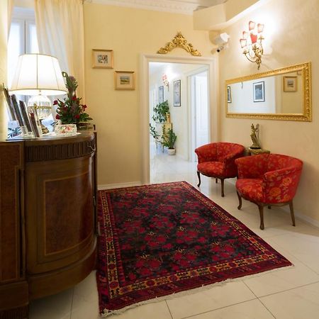 Home Grifondoro Affittacamere Genoa Bagian luar foto